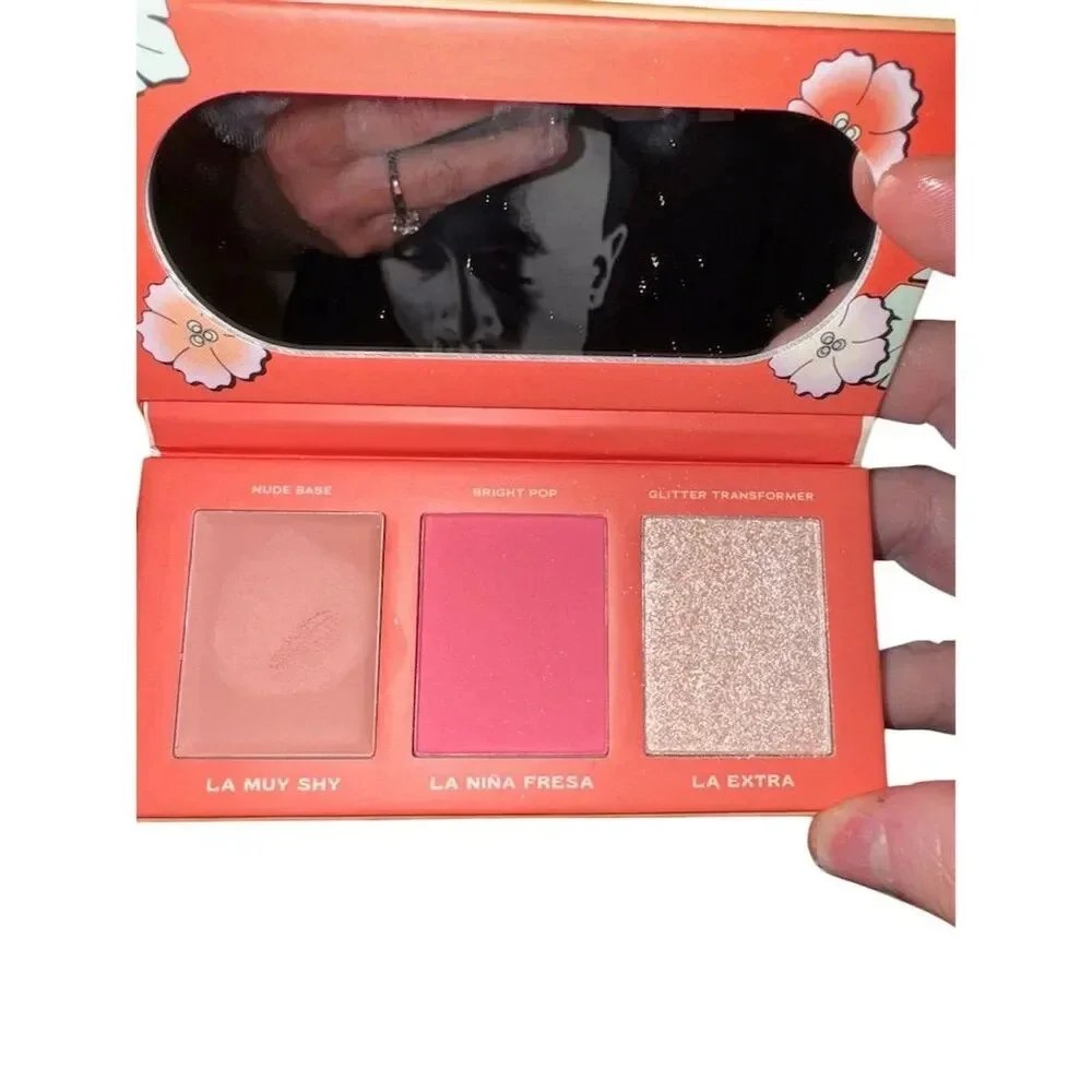 Alamar Cosmetics Viva Las Cheekas Glitter Cheek Palette New in Box